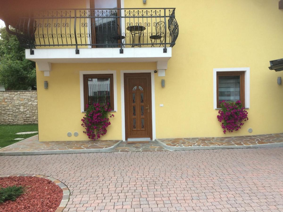 Casa Vacanza Cadorna Residence Тарвизио Екстериор снимка